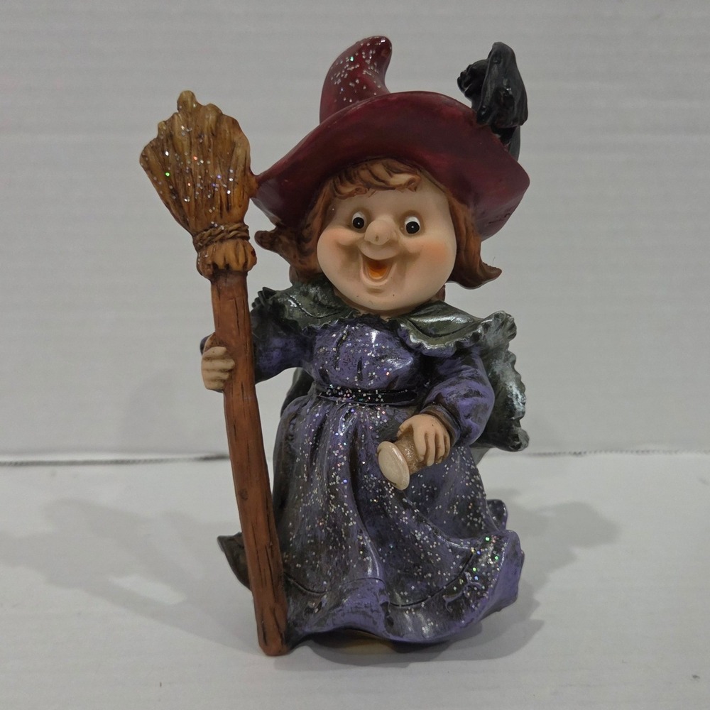 Designspirations 2003 Halloween Witch Figurine Glitter Broom Bat 10596 5.5in
